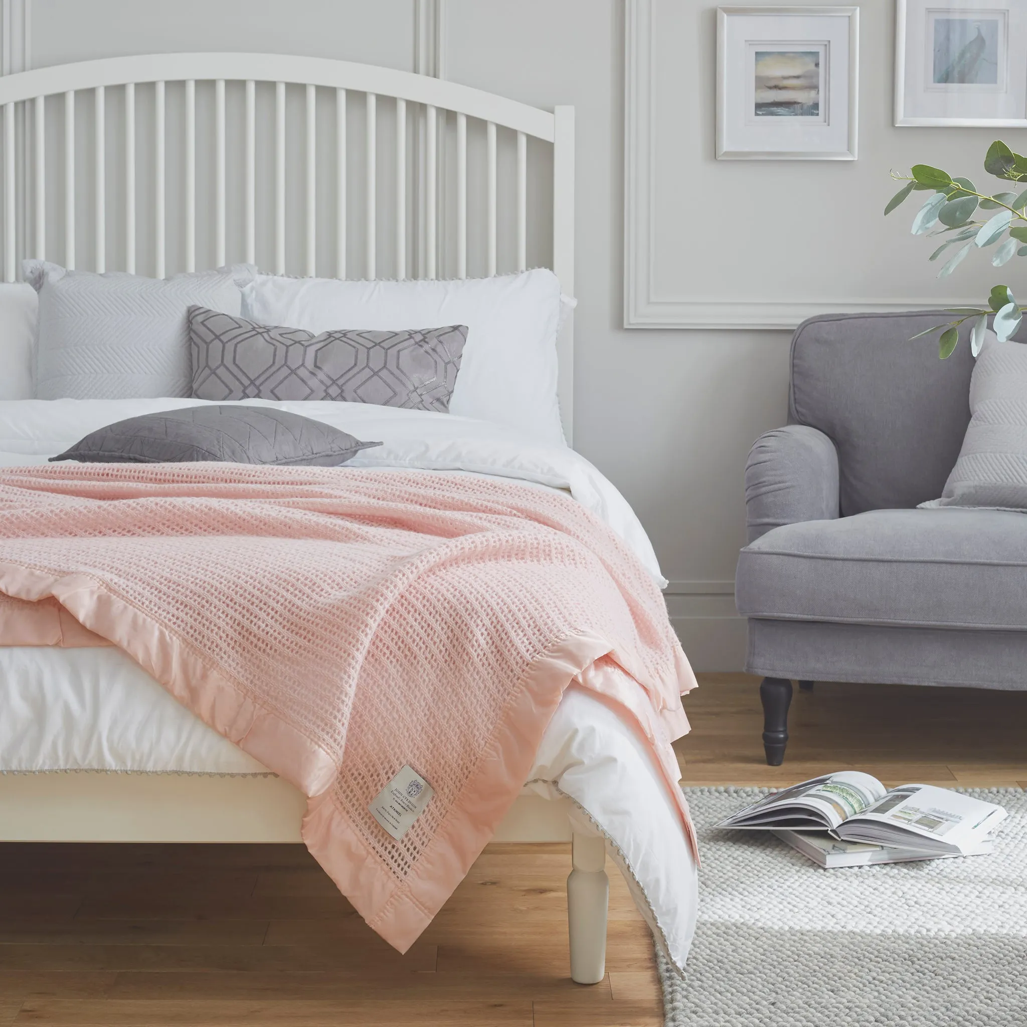 Atkincel Pink Cellular Pure New Wool Blanket