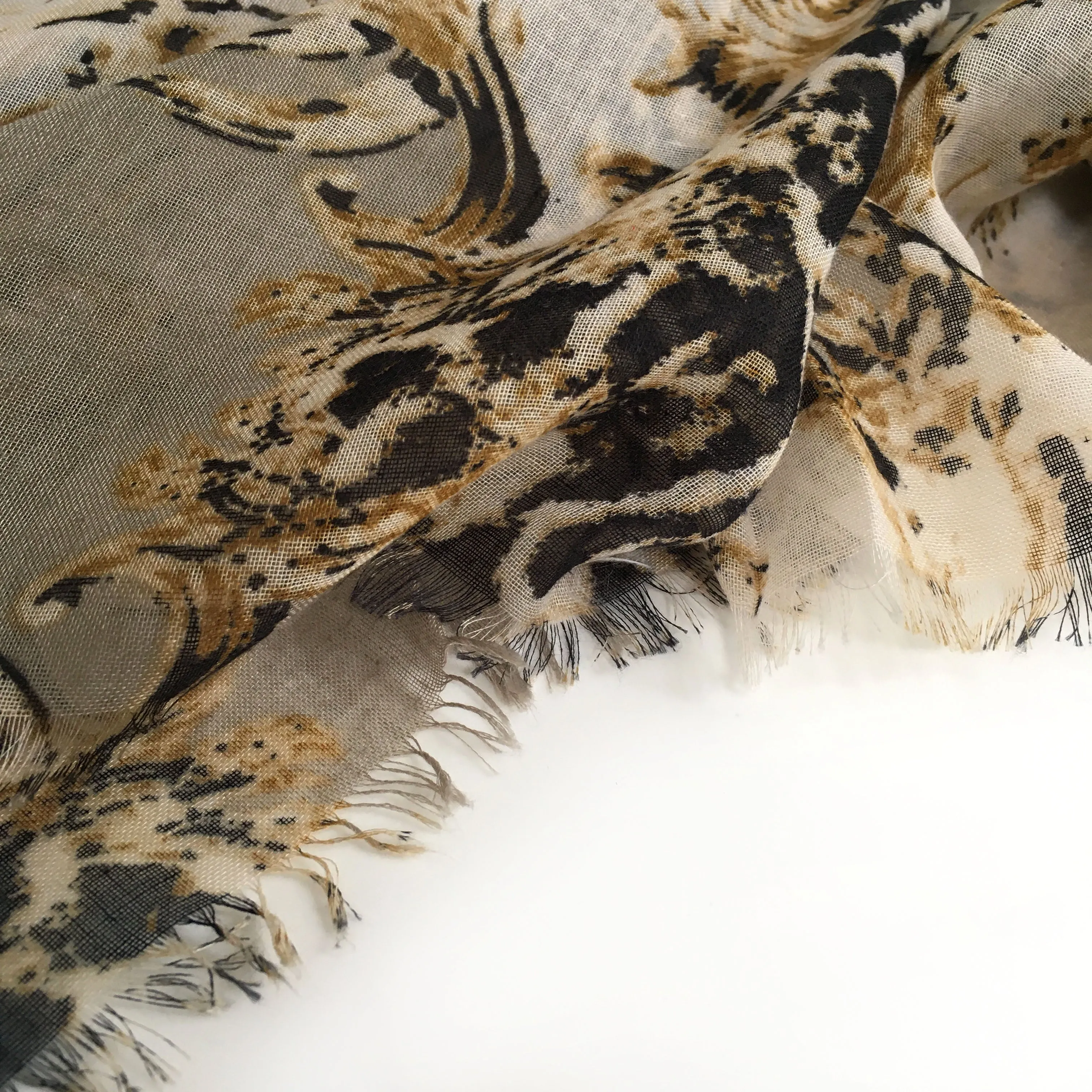 LARGE CREAM VINTAGE LEOPARD PRINT SHAWL SCARF