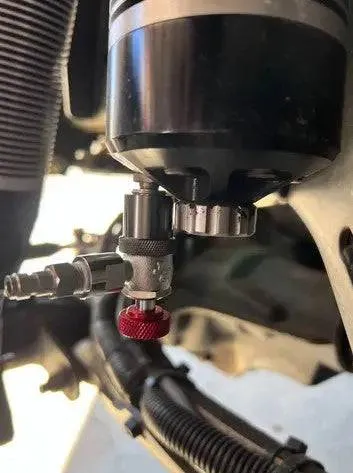 PT Shock Chuck™ Xtra Long - No Air Loss (NAL) Tire and Shock Chuck - 1000 PSI WP